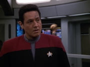 Filename=extant_StarTrek_VOY_5x02-Drone_00784.jpg
Filesize=148KiB
Dimensions=1200x900
Date added=Nov 12, 2019 extant_StarTrek_VOY_5x02-Drone_00784.jpg