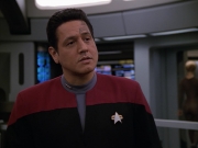 Filename=extant_StarTrek_VOY_5x02-Drone_00786.jpg
Filesize=129KiB
Dimensions=1200x900
Date added=Nov 12, 2019 extant_StarTrek_VOY_5x02-Drone_00786.jpg