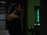 Filename=extant_StarTrek_VOY_5x02-Drone_00798.jpg
Filesize=121KiB
Dimensions=1200x900
Date added=Nov 12, 2019 extant_StarTrek_VOY_5x02-Drone_00798.jpg