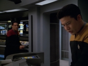 extant_StarTrek_VOY_5x02-Drone_00860.jpg