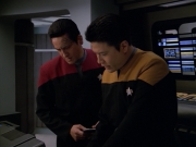 Filename=extant_StarTrek_VOY_5x02-Drone_00864.jpg
Filesize=147KiB
Dimensions=1200x900
Date added=Nov 12, 2019 extant_StarTrek_VOY_5x02-Drone_00864.jpg