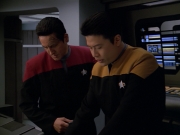 Filename=extant_StarTrek_VOY_5x02-Drone_00865.jpg
Filesize=149KiB
Dimensions=1200x900
Date added=Nov 12, 2019 extant_StarTrek_VOY_5x02-Drone_00865.jpg