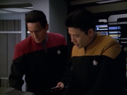 Filename=extant_StarTrek_VOY_5x02-Drone_00868.jpg
Filesize=150KiB
Dimensions=1200x900
Date added=Nov 12, 2019 extant_StarTrek_VOY_5x02-Drone_00868.jpg