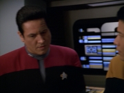 Filename=extant_StarTrek_VOY_5x02-Drone_00890.jpg
Filesize=146KiB
Dimensions=1200x900
Date added=Nov 12, 2019 extant_StarTrek_VOY_5x02-Drone_00890.jpg