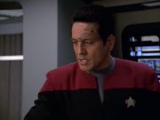 Filename=extant_StarTrek_VOY_5x02-Drone_00891.jpg
Filesize=128KiB
Dimensions=1200x900
Date added=Nov 12, 2019 extant_StarTrek_VOY_5x02-Drone_00891.jpg