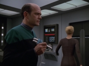 Filename=extant_StarTrek_VOY_5x02-Drone_00912.jpg
Filesize=133KiB
Dimensions=1200x900
Date added=Nov 12, 2019 extant_StarTrek_VOY_5x02-Drone_00912.jpg