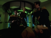 Filename=extant_StarTrek_VOY_5x02-Drone_00973.jpg
Filesize=162KiB
Dimensions=1200x900
Date added=Nov 12, 2019 extant_StarTrek_VOY_5x02-Drone_00973.jpg