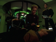 Filename=extant_StarTrek_VOY_5x02-Drone_00985.jpg
Filesize=159KiB
Dimensions=1200x900
Date added=Nov 12, 2019 extant_StarTrek_VOY_5x02-Drone_00985.jpg