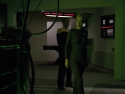 Filename=extant_StarTrek_VOY_5x02-Drone_01029.jpg
Filesize=146KiB
Dimensions=1200x900
Date added=Nov 12, 2019 extant_StarTrek_VOY_5x02-Drone_01029.jpg