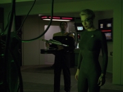 extant_StarTrek_VOY_5x02-Drone_01037.jpg