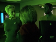 extant_StarTrek_VOY_5x02-Drone_01172.jpg