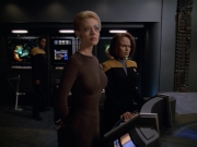 extant_StarTrek_VOY_5x02-Drone_01288.jpg