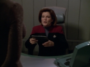 Filename=extant_StarTrek_VOY_5x02-Drone_01393.jpg
Filesize=127KiB
Dimensions=1200x900
Date added=Nov 12, 2019 extant_StarTrek_VOY_5x02-Drone_01393.jpg