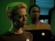 Filename=extant_StarTrek_VOY_5x02-Drone_01579.jpg
Filesize=164KiB
Dimensions=1200x900
Date added=Nov 12, 2019 extant_StarTrek_VOY_5x02-Drone_01579.jpg