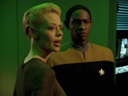 extant_StarTrek_VOY_5x02-Drone_01631.jpg