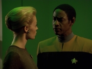 extant_StarTrek_VOY_5x02-Drone_01643.jpg