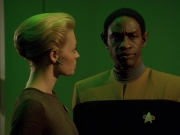 extant_StarTrek_VOY_5x02-Drone_01648.jpg