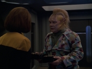 Filename=extant_StarTrek_VOY_5x02-Drone_01767.jpg
Filesize=153KiB
Dimensions=1200x900
Date added=Nov 12, 2019 extant_StarTrek_VOY_5x02-Drone_01767.jpg
