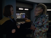 Filename=extant_StarTrek_VOY_5x02-Drone_01799.jpg
Filesize=154KiB
Dimensions=1200x900
Date added=Nov 12, 2019 extant_StarTrek_VOY_5x02-Drone_01799.jpg
