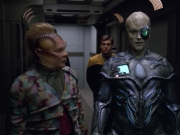 extant_StarTrek_VOY_5x02-Drone_02066.jpg