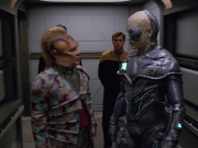 Filename=extant_StarTrek_VOY_5x02-Drone_02085.jpg
Filesize=184KiB
Dimensions=1200x900
Date added=Nov 12, 2019 extant_StarTrek_VOY_5x02-Drone_02085.jpg
