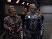 Filename=extant_StarTrek_VOY_5x02-Drone_02095.jpg
Filesize=190KiB
Dimensions=1200x900
Date added=Nov 12, 2019 extant_StarTrek_VOY_5x02-Drone_02095.jpg