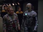 Filename=extant_StarTrek_VOY_5x02-Drone_02129.jpg
Filesize=183KiB
Dimensions=1200x900
Date added=Nov 12, 2019 extant_StarTrek_VOY_5x02-Drone_02129.jpg