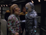 Filename=extant_StarTrek_VOY_5x02-Drone_02139.jpg
Filesize=193KiB
Dimensions=1200x900
Date added=Nov 12, 2019 extant_StarTrek_VOY_5x02-Drone_02139.jpg