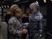 Filename=extant_StarTrek_VOY_5x02-Drone_02143.jpg
Filesize=197KiB
Dimensions=1200x900
Date added=Nov 12, 2019 extant_StarTrek_VOY_5x02-Drone_02143.jpg