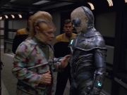 Filename=extant_StarTrek_VOY_5x02-Drone_02145.jpg
Filesize=193KiB
Dimensions=1200x900
Date added=Nov 12, 2019 extant_StarTrek_VOY_5x02-Drone_02145.jpg