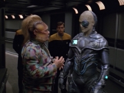 Filename=extant_StarTrek_VOY_5x02-Drone_02149.jpg
Filesize=189KiB
Dimensions=1200x900
Date added=Nov 12, 2019 extant_StarTrek_VOY_5x02-Drone_02149.jpg