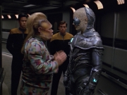 extant_StarTrek_VOY_5x02-Drone_02169.jpg