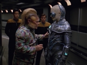 extant_StarTrek_VOY_5x02-Drone_02172.jpg
