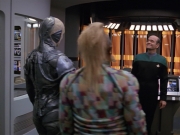 extant_StarTrek_VOY_5x02-Drone_02188.jpg