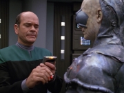 extant_StarTrek_VOY_5x02-Drone_02228.jpg
