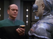 extant_StarTrek_VOY_5x02-Drone_02230.jpg