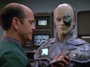 Filename=extant_StarTrek_VOY_5x02-Drone_02231.jpg
Filesize=196KiB
Dimensions=1200x900
Date added=Nov 12, 2019 extant_StarTrek_VOY_5x02-Drone_02231.jpg