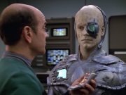 Filename=extant_StarTrek_VOY_5x02-Drone_02232.jpg
Filesize=196KiB
Dimensions=1200x900
Date added=Nov 12, 2019 extant_StarTrek_VOY_5x02-Drone_02232.jpg