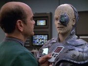 extant_StarTrek_VOY_5x02-Drone_02260.jpg