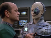 Filename=extant_StarTrek_VOY_5x02-Drone_02265.jpg
Filesize=200KiB
Dimensions=1200x900
Date added=Nov 12, 2019 extant_StarTrek_VOY_5x02-Drone_02265.jpg