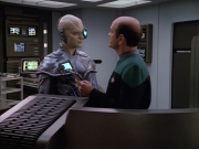 Filename=extant_StarTrek_VOY_5x02-Drone_02286.jpg
Filesize=171KiB
Dimensions=1200x900
Date added=Nov 12, 2019 extant_StarTrek_VOY_5x02-Drone_02286.jpg