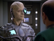 extant_StarTrek_VOY_5x02-Drone_02321.jpg