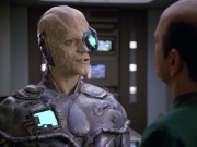 Filename=extant_StarTrek_VOY_5x02-Drone_02338.jpg
Filesize=181KiB
Dimensions=1200x900
Date added=Nov 12, 2019 extant_StarTrek_VOY_5x02-Drone_02338.jpg