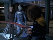 extant_StarTrek_VOY_5x02-Drone_02378.jpg