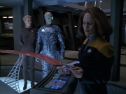 extant_StarTrek_VOY_5x02-Drone_02380.jpg