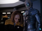 Filename=extant_StarTrek_VOY_5x02-Drone_02424.jpg
Filesize=180KiB
Dimensions=1200x900
Date added=Nov 12, 2019 extant_StarTrek_VOY_5x02-Drone_02424.jpg