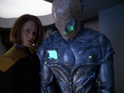 extant_StarTrek_VOY_5x02-Drone_02458.jpg