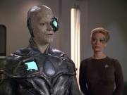 Filename=extant_StarTrek_VOY_5x02-Drone_02554.jpg
Filesize=179KiB
Dimensions=1200x900
Date added=Nov 12, 2019 extant_StarTrek_VOY_5x02-Drone_02554.jpg