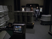 extant_StarTrek_VOY_5x02-Drone_02666.jpg