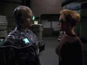 extant_StarTrek_VOY_5x02-Drone_02697.jpg